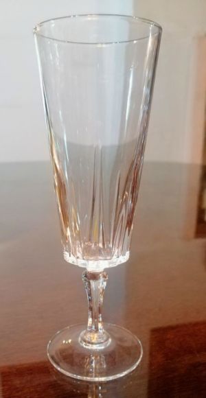 Juego De 25 Copas Francesas Vintage Para 5 Personas Marca Cristal D'Arques Cristal De Plomo Precio 4600 Foto7
